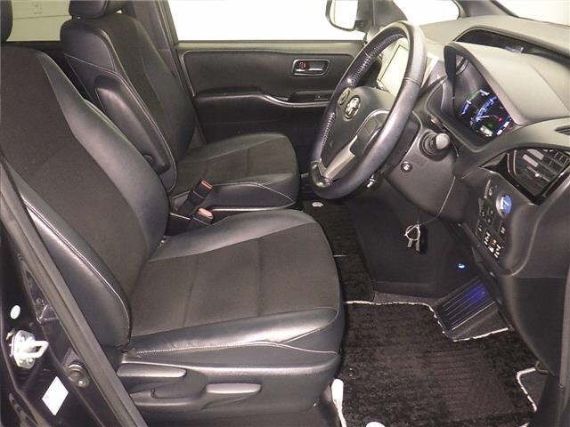 Toyota NOAH 2016 7206541-5