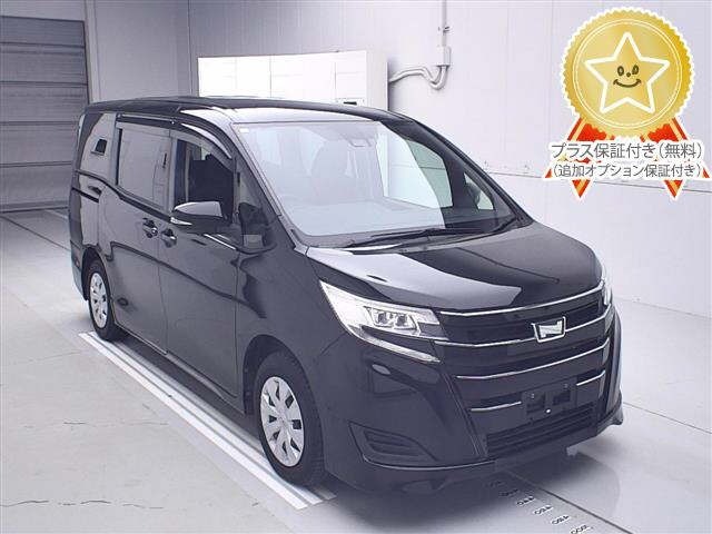 Toyota NOAH 2020 7206544-0