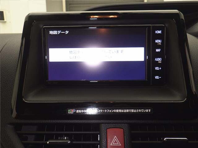Toyota NOAH 2020 7206545-6