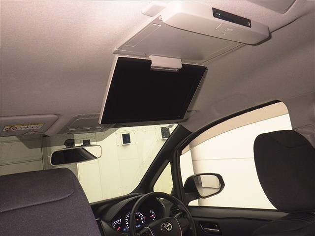 Toyota NOAH 2014 7206561-8
