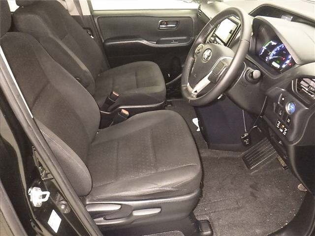 Toyota NOAH 2015 7206562-5