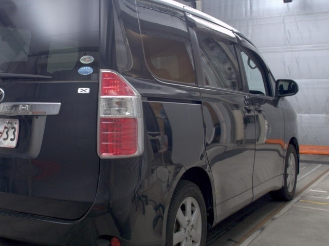 Toyota NOAH 2009 7206717-5