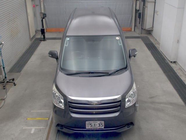 Toyota NOAH 2008 7206723-6