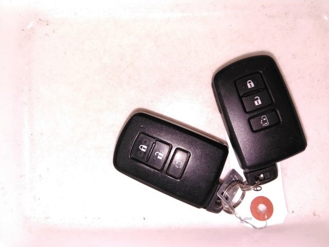 Toyota NOAH 2016 7206743-10