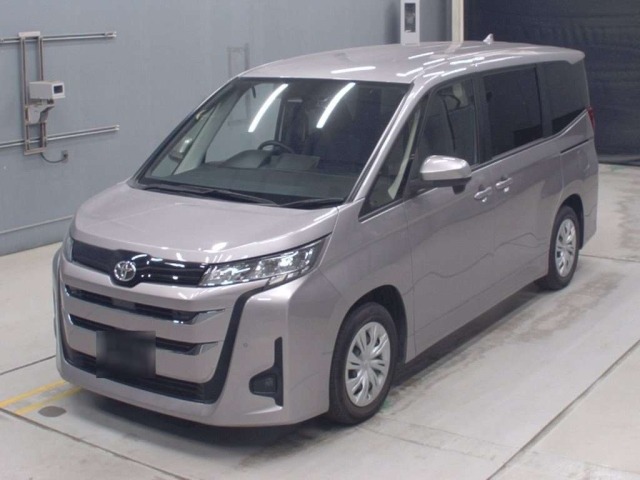 Toyota NOAH 2023 7206864-0