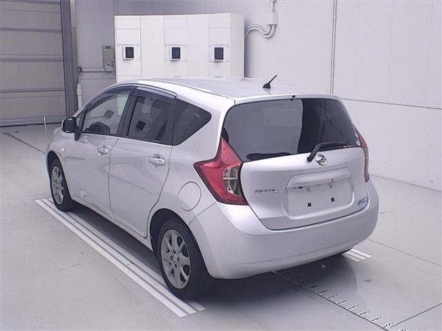 Nissan NOTE 2013 7231628-1