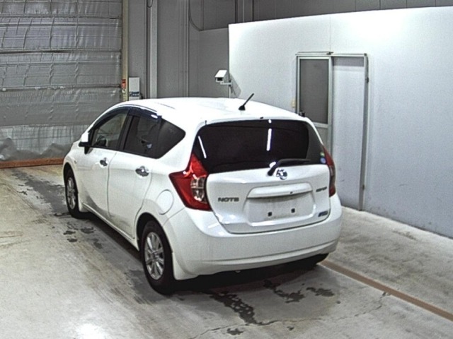Nissan NOTE 2014 7231749-1