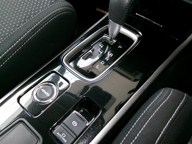 Mitsubishi OUTLANDER 2017 7235365-21