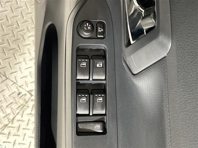 Toyota PIXIS EPOCH 2021 7234738-4