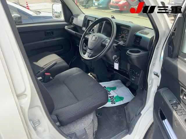 Toyota PIXIS VAN 2019 7231153-4