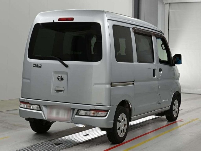 Toyota PIXIS VAN 2018 7231163-1