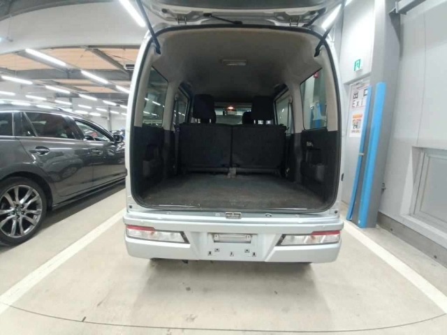 Toyota PIXIS VAN 2018 7231163-11