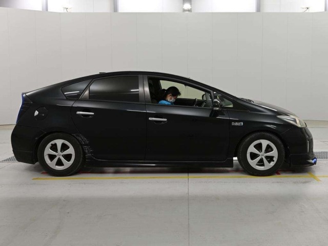Toyota PRIUS PHV 2012 7232232-3