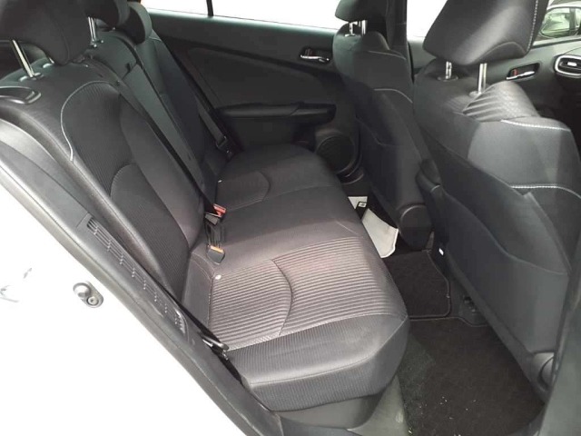 Toyota PRIUS PHV 2021 7232235-10