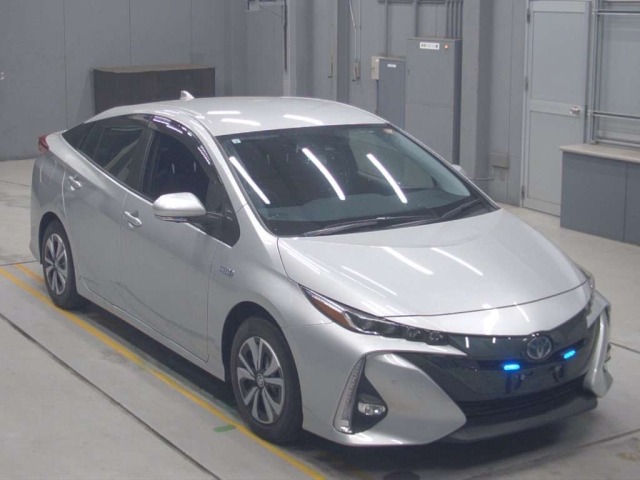 Toyota PRIUS PHV 2021 7232235-5