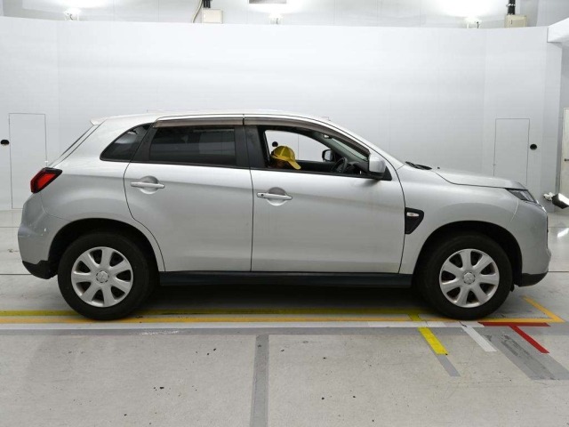 Mitsubishi RVR 2021 7235247-3