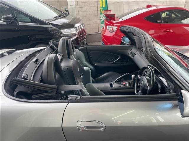 Honda S2000 2000 7235085-3