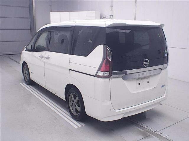 Nissan SERENA 2016 7233260-1