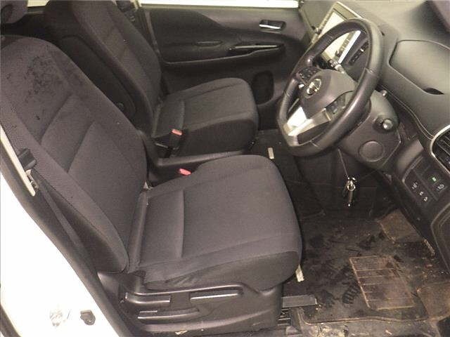 Nissan SERENA 2016 7233260-5