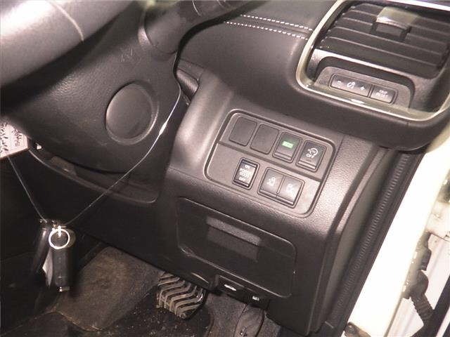 Nissan SERENA 2016 7233260-9