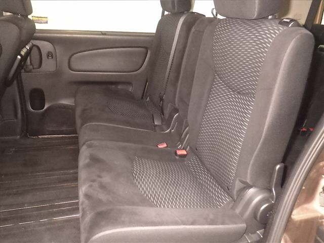 Nissan SERENA 2014 7233261-7