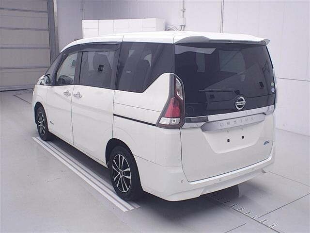 Nissan SERENA 2017 7233264-1