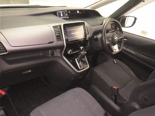 Nissan SERENA 2017 7233264-4