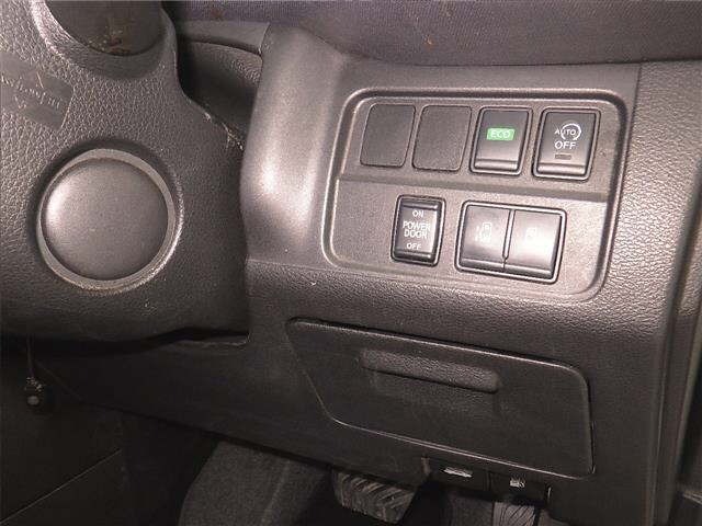 Nissan SERENA 2017 7233264-8