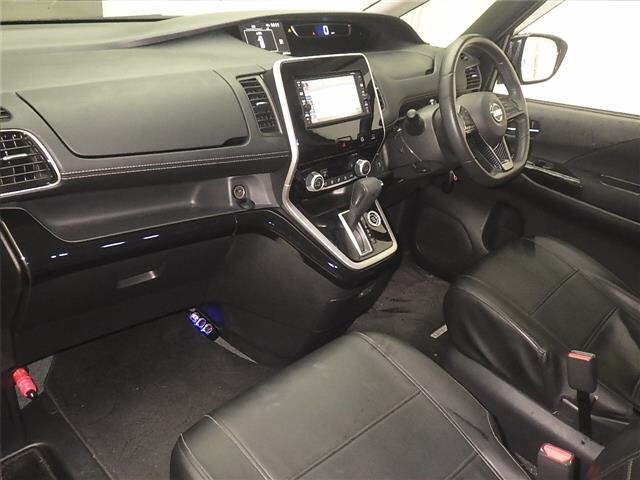 Nissan SERENA 2017 7233266-4