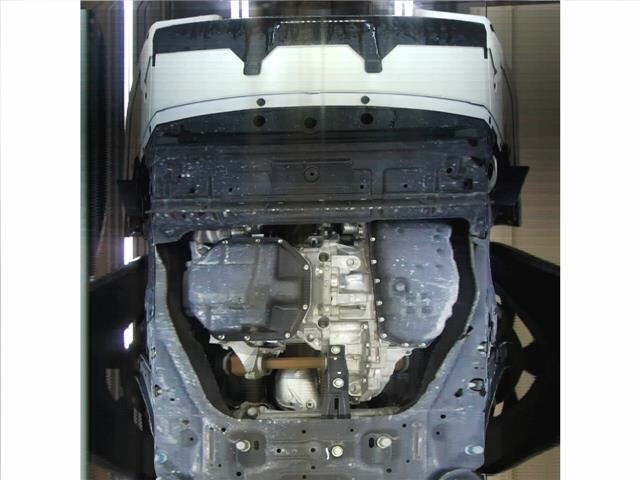 Nissan SERENA 2017 7233272-10