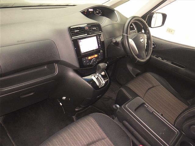 Nissan SERENA 2015 7233280-4