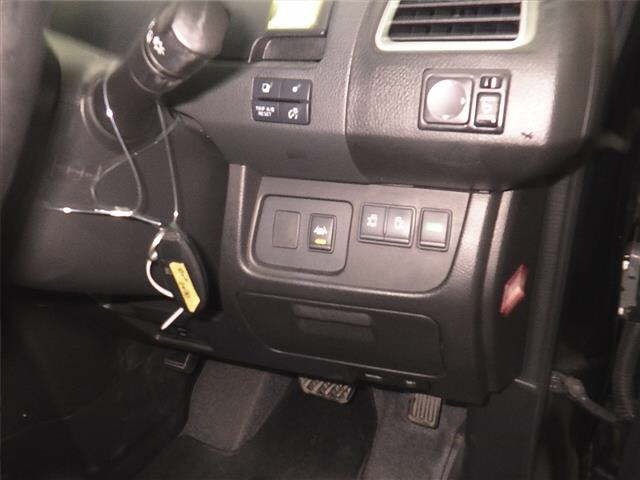 Nissan SERENA 2015 7233280-9