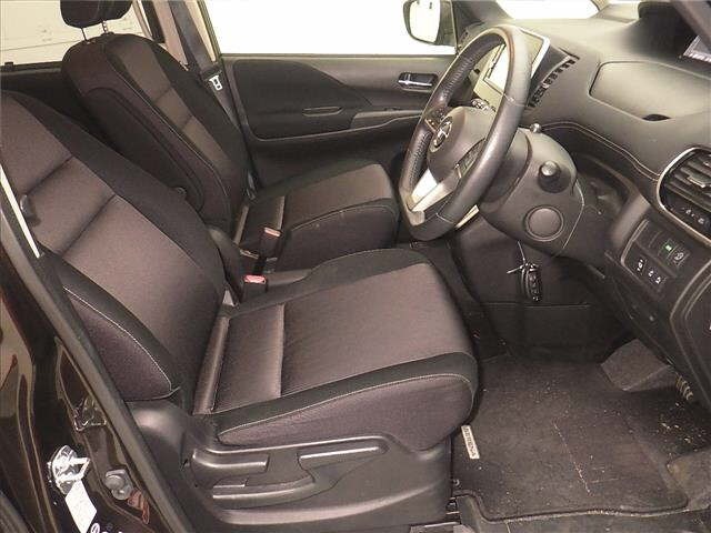 Nissan SERENA 2017 7233281-5