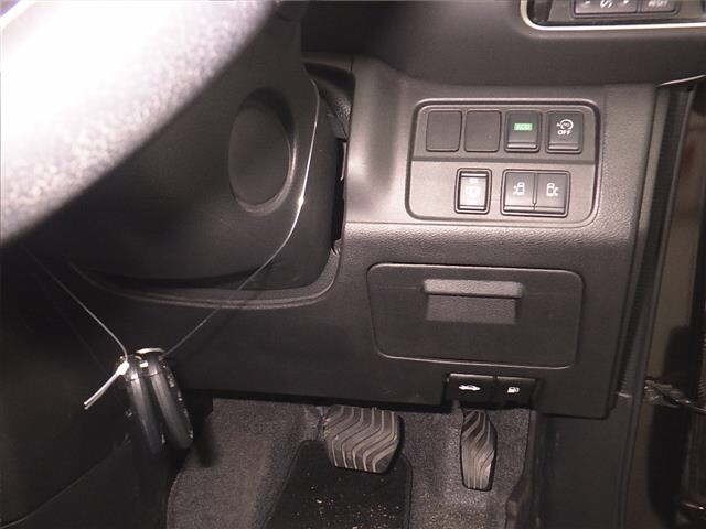 Nissan SERENA 2017 7233281-8
