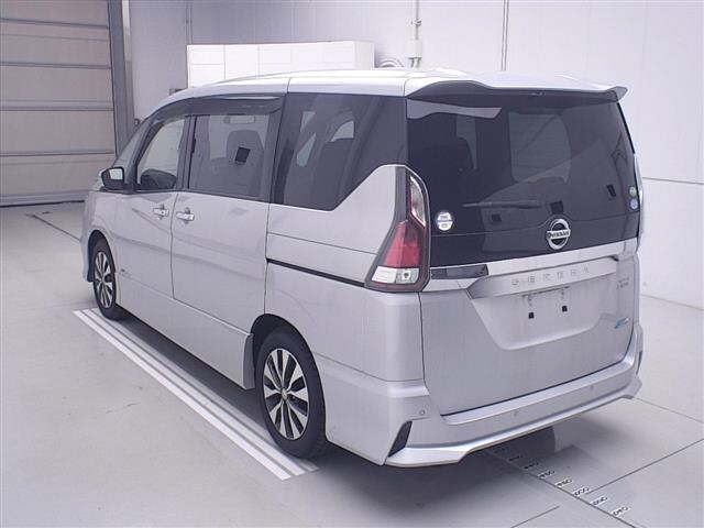 Nissan SERENA 2018 7233284-1