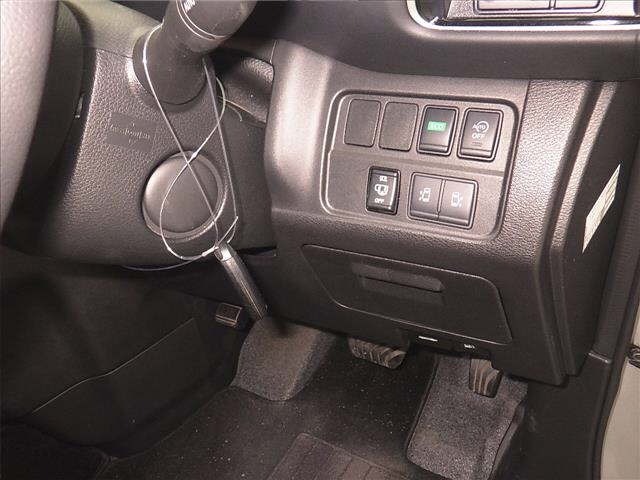 Nissan SERENA 2018 7233284-8