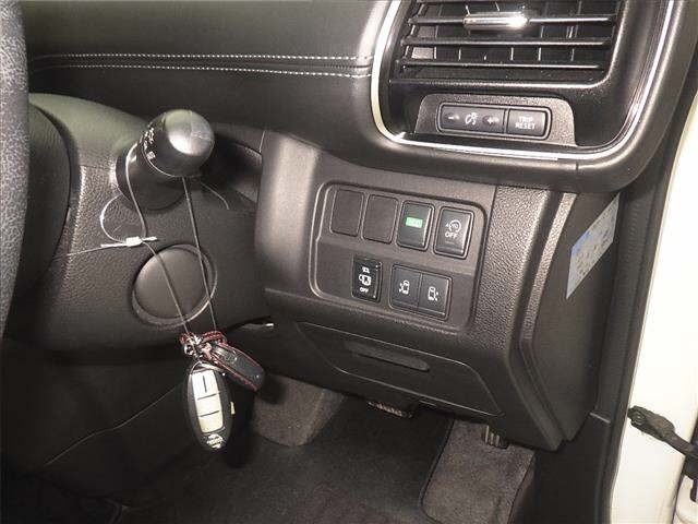 Nissan SERENA 2017 7233287-8