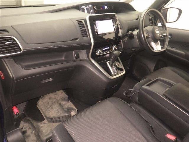 Nissan SERENA 2016 7233290-4