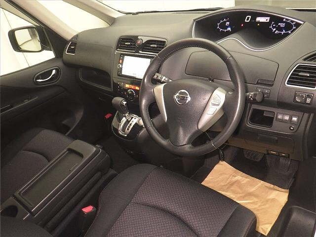 Nissan SERENA 2013 7233291-3