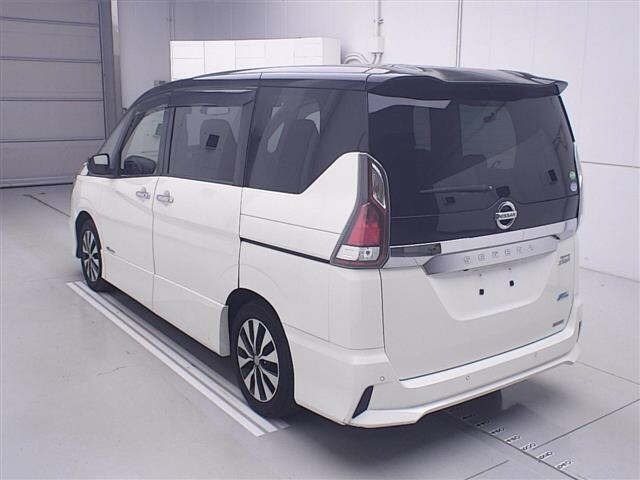 Nissan SERENA 2017 7233292-1