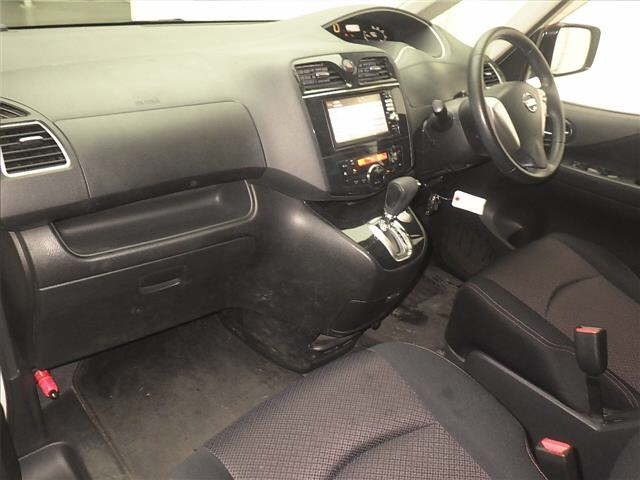 Nissan SERENA 2011 7233295-4