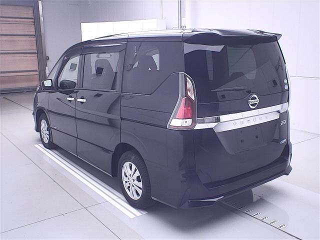 Nissan SERENA 2017 7233297-1