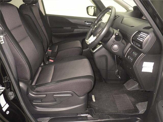 Nissan SERENA 2017 7233297-5