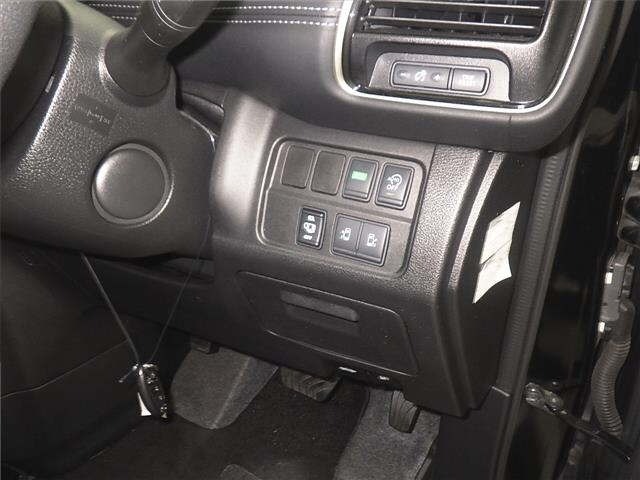Nissan SERENA 2017 7233297-9