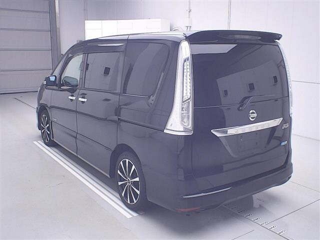 Nissan SERENA 2013 7233298-1
