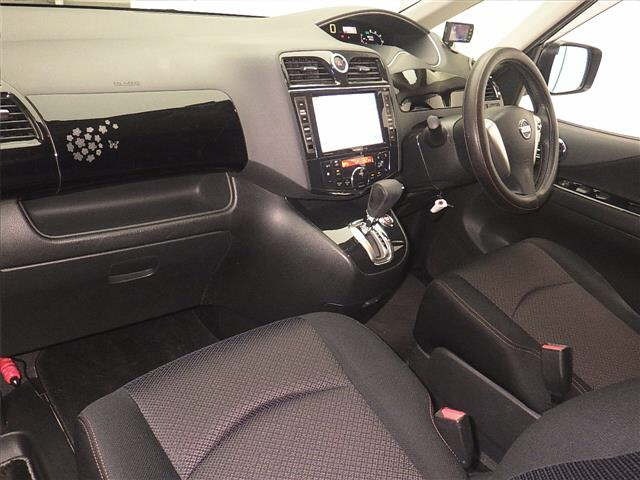 Nissan SERENA 2013 7233298-4