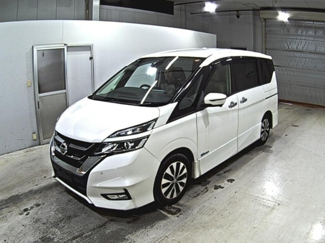Nissan SERENA 2018 7233302-4
