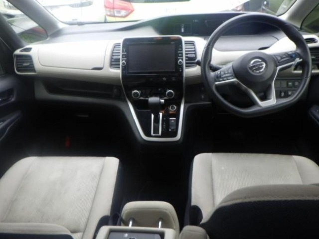 Nissan SERENA 2017 7233306-3