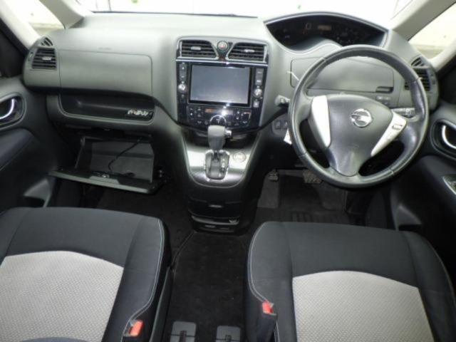Nissan SERENA 2013 7233309-3
