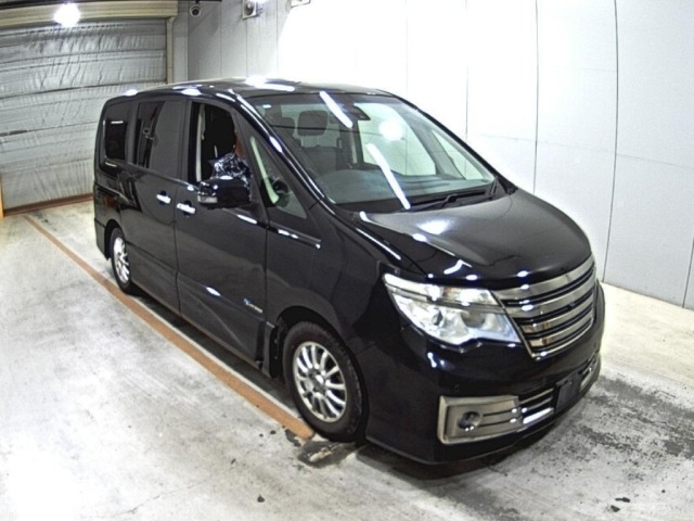 Nissan SERENA 2014 7233311-0